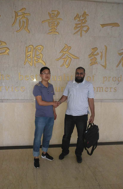 耕暉王總與國外友人合作