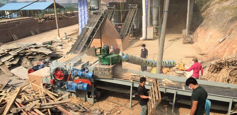 大型木板粉碎機抓機