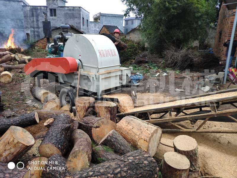 廣西40公分樹木粉碎機出料口角度