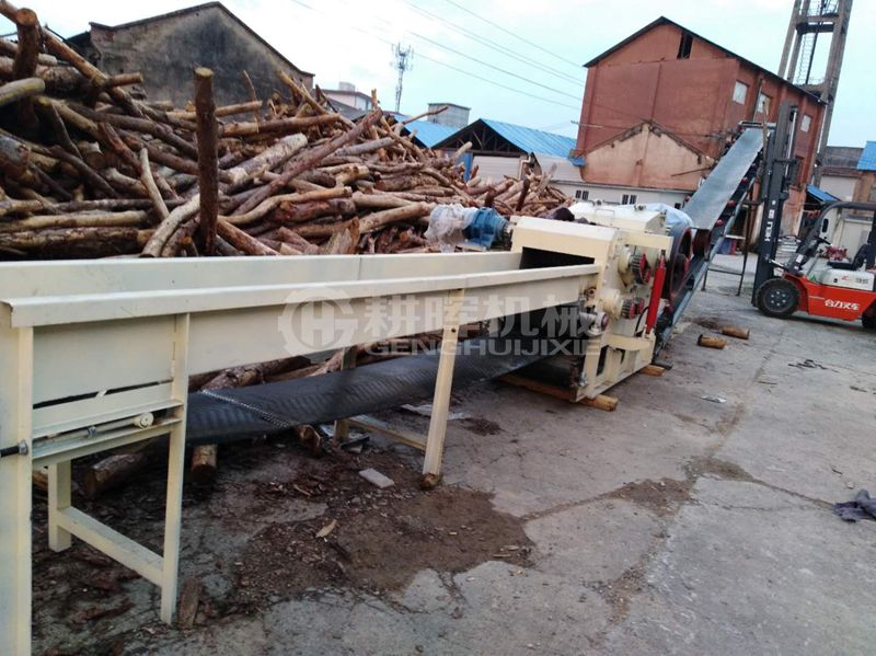 216木渣機中型木片粉碎機217木片機正面