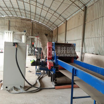 松樹枝粉碎生產線濕樹枝粉碎生產線新鮮樹枝粉