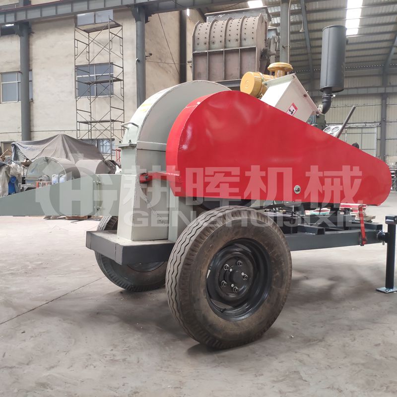 移動(dòng)柴油木頭切片機(jī)移動(dòng)燒油的木頭切片機(jī)