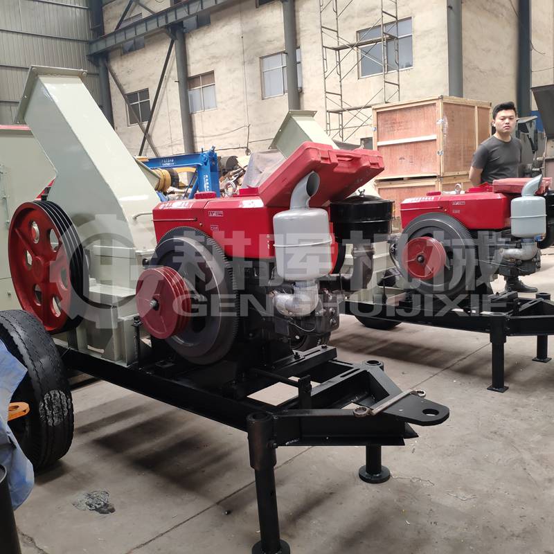 柴油動力削片機柴油機木材削片機移動木柴削片 柴油動力削片機柴油機木材削片機移動木柴削片