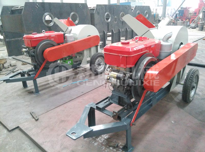 GH600移動(dòng)柴油木削機(jī)燒油移動(dòng)的碎枝機(jī) GH600移動(dòng)柴油木削機(jī)燒油移動(dòng)的碎枝機(jī)
