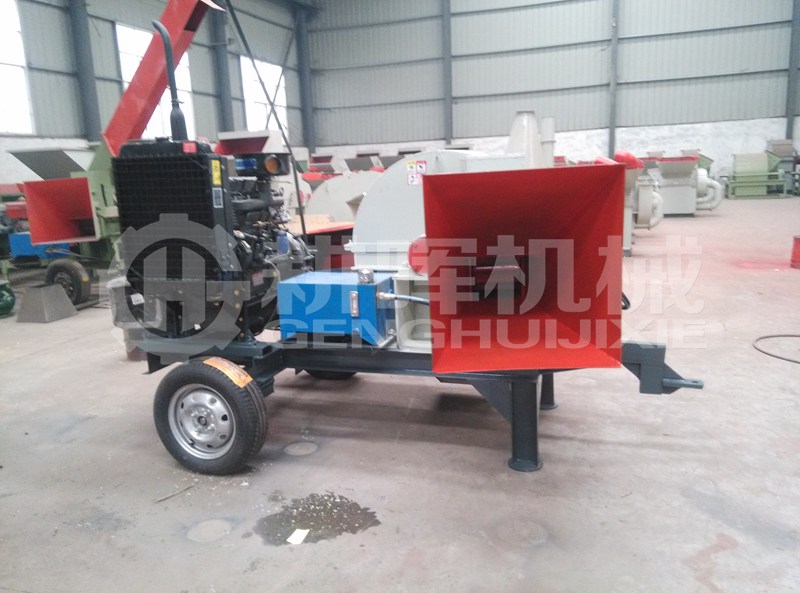 5CM以內細料專用食用菌鋸末機GH800移動碎枝木削機