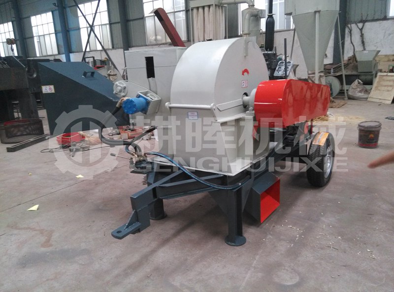 5CM以內細料專用食用菌鋸末機GH800移動碎枝木削機