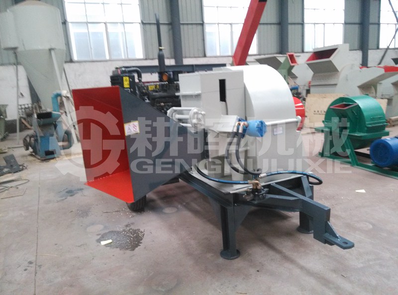 5CM以內細料專用食用菌鋸末機GH800移動碎枝木削機