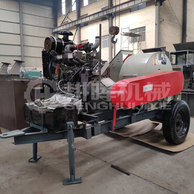 1米移動柴油菇木粉碎機大型移動柴油食用菌料粉 1米移動柴油菇木粉碎機大型移動柴油食用菌料粉