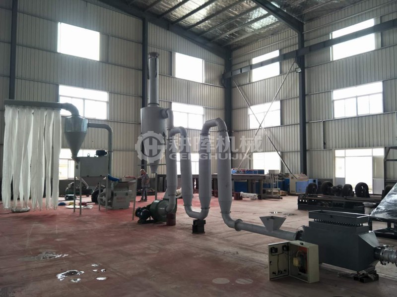 山東120目木粉機