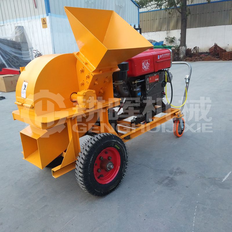 小型移動(dòng)柴油樹枝粉沫機(jī)小型移動(dòng)柴油碎枝機(jī) 小型移動(dòng)柴油樹枝粉沫機(jī)小型移動(dòng)柴油碎枝機(jī)