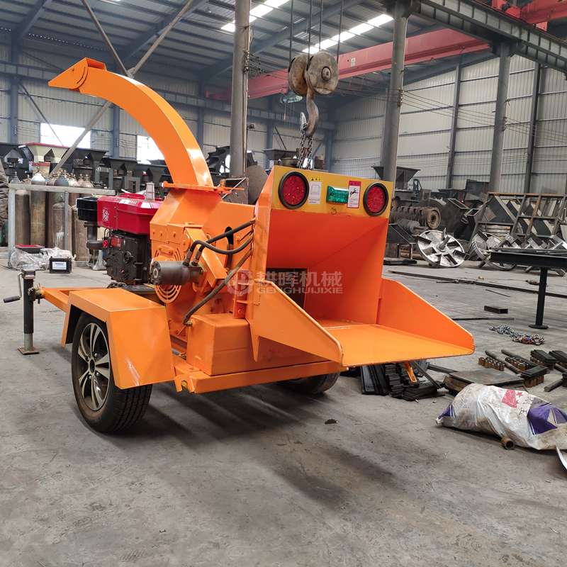 小型強制進料樹枝粉碎機小型移動式自動喂料碎