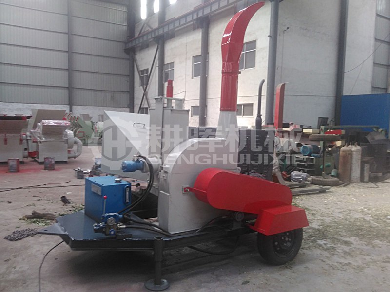 盤式園林樹枝粉碎機輪式園林樹枝粉碎機