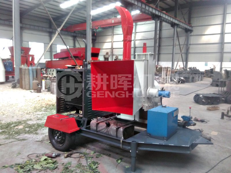 盤式園林樹枝粉碎機輪式園林樹枝粉碎機