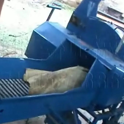 樹皮切碎機視頻樹皮