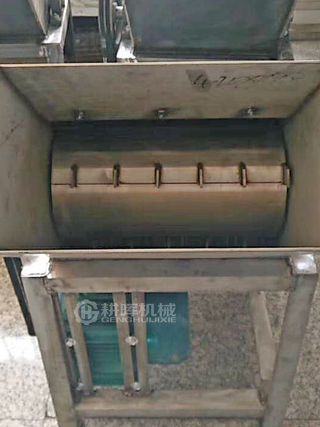 小型不銹鋼粉碎機(jī)小型不銹鋼打碎機(jī)敲碎機(jī)