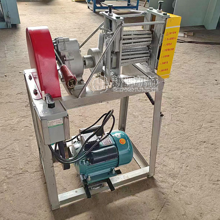 小型樹枝去皮機 桑枝桂枝剝皮機 樹枝脫皮機