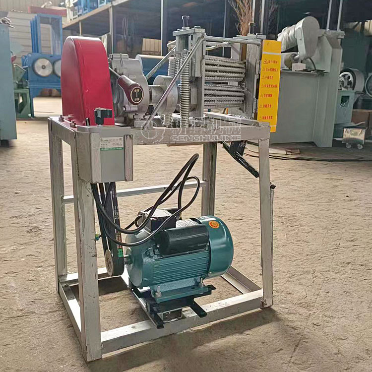 小型樹枝去皮機 桑枝桂枝剝皮機 樹枝脫皮機