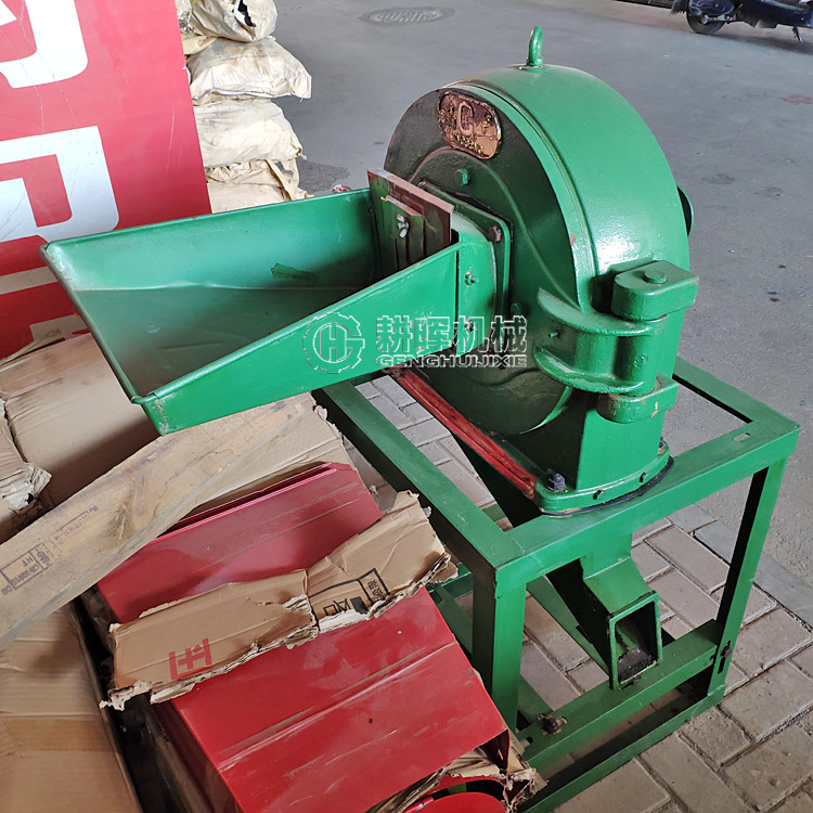 小型家用松樹(shù)皮粉碎機(jī)